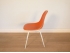 chaise eames orange 