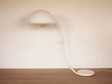 Lampadaire Serpente de Elio Martinelli