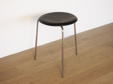 Tabouret stool Arne Jacobsen Fritz Hansen design vintage années 60 maison simone nantes paris