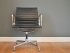 Eames Aluminium chair cuir noir maison simone nantes paris