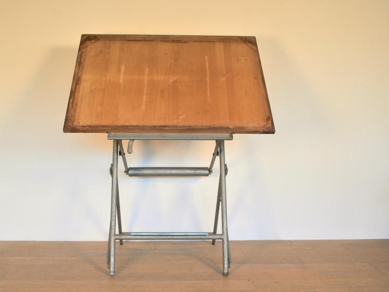 table dessin vintage heliolithe maison simone nantes